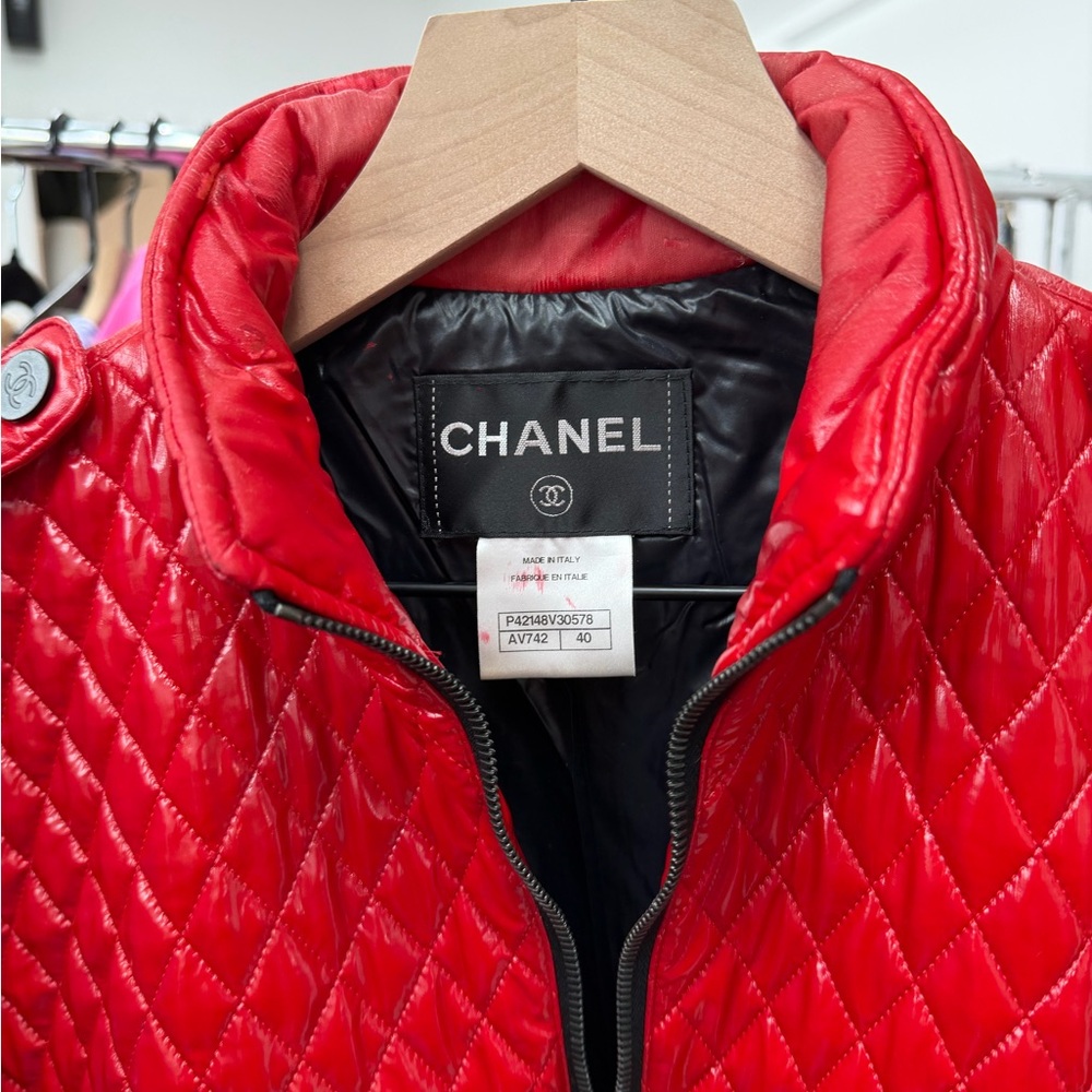 CHANEL Vibrant vinil Red Quilted Jacket